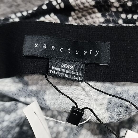 NWT Sanctuary Reptile Print Skirt XXS - Picture 4 of 4